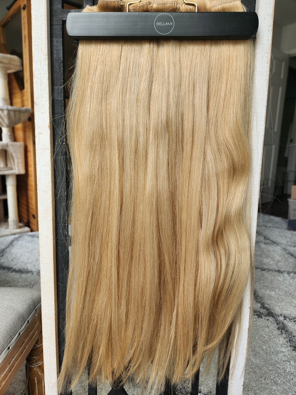 BELLAMI 21 In Straight Clip-In Human Extensions Light Blonde 250 G